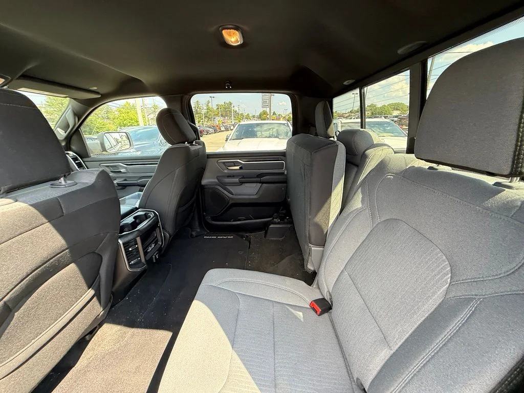 Used 2021 Blue Ram Big Horn/Lone Star image 26