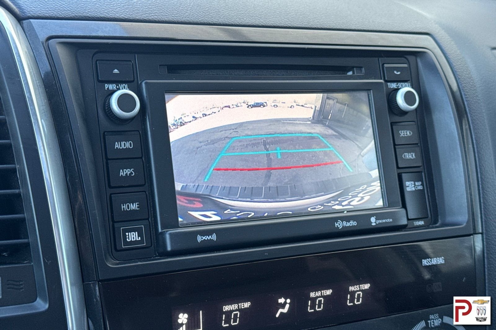 Used 2019 Silver Toyota Platinum image 26