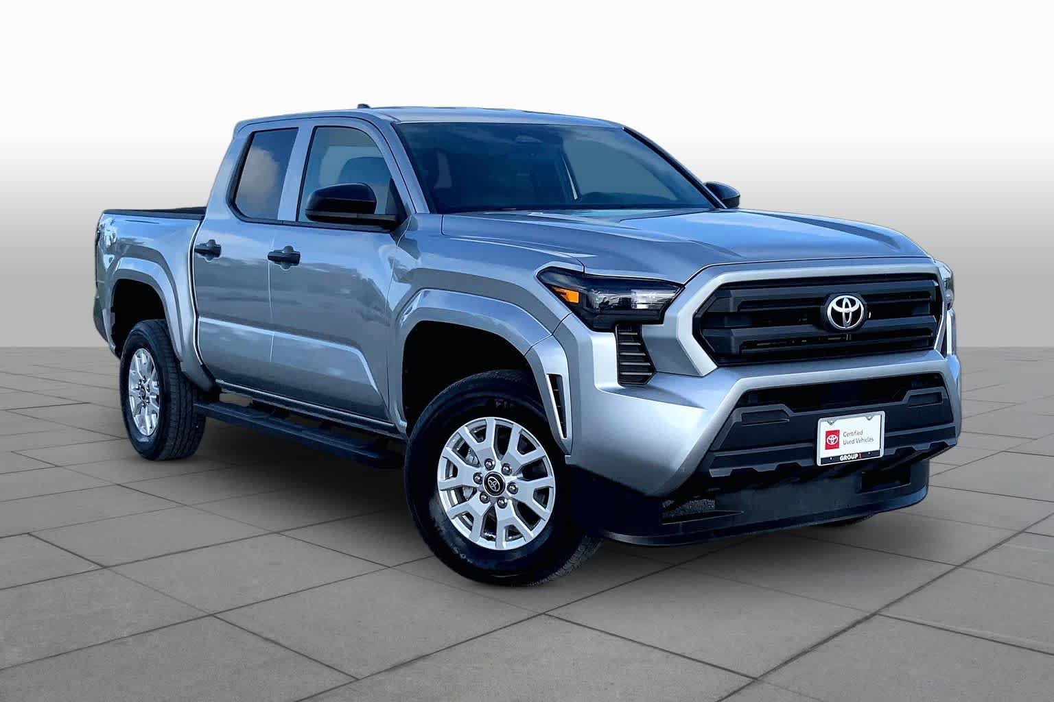 Used 2026 Celestial Silver Metallic Toyota SR image 3