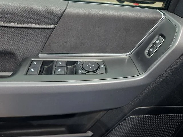 New 2026 Carbonized Gray Metallic Ford XLT image 31