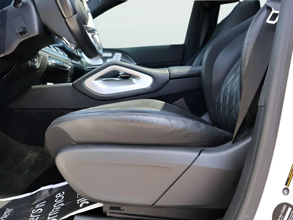 Used 2021 designo Diamond White Metallic Mercedes-Benz GLE 53 AMG® image 43