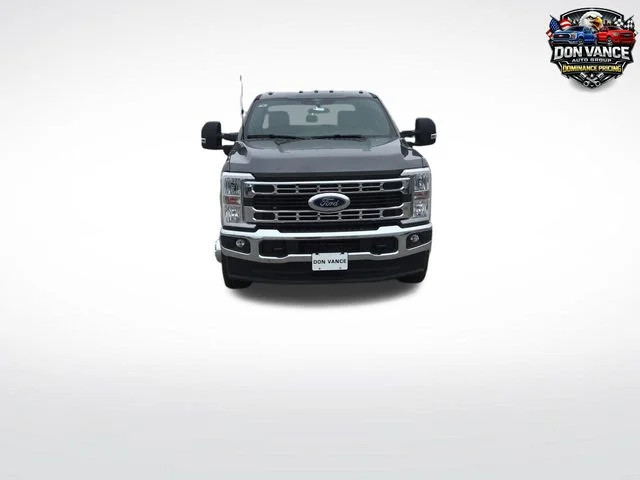 New 2026 Gray Ford XLT image 8