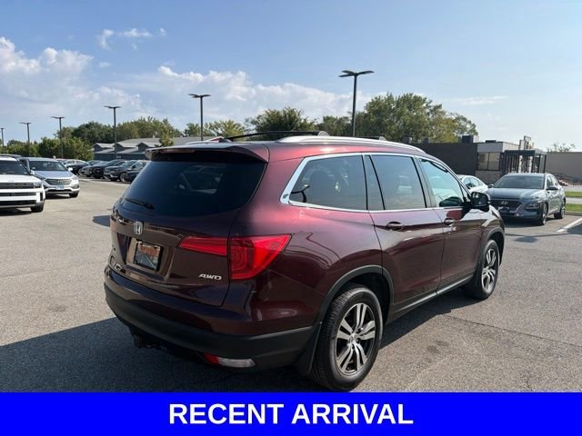 Used 2017 Red Honda EX-L image 24