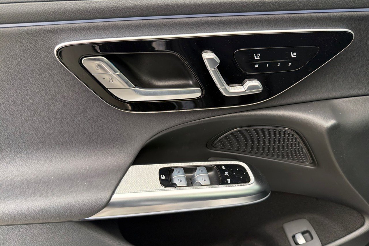 New 2026 Graphite Grey Metallic Mercedes-Benz E 350 RWD Sedan image 10