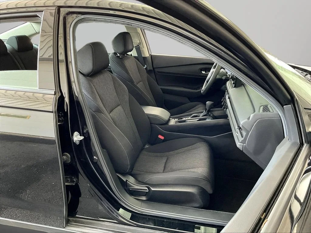 2025 Honda Accord SE - Photo 64