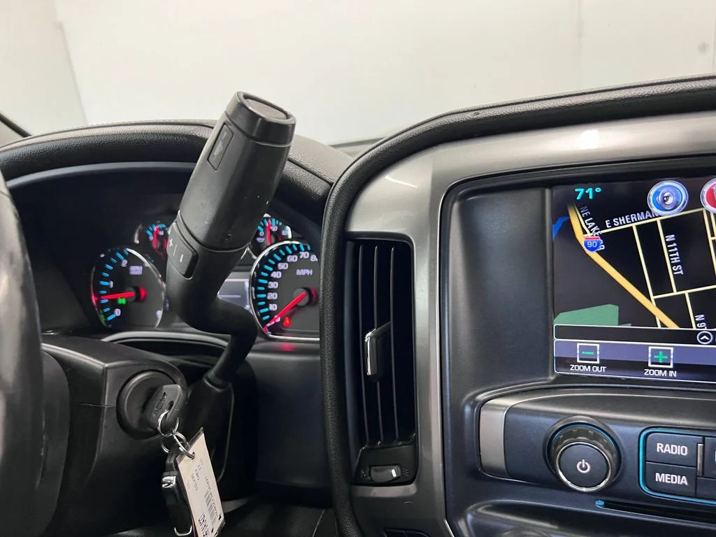 Used 2017 Silver Ice Metallic Chevrolet LTZ image 19