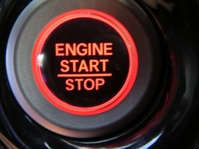 Used 2022  Honda Black Edition image 23
