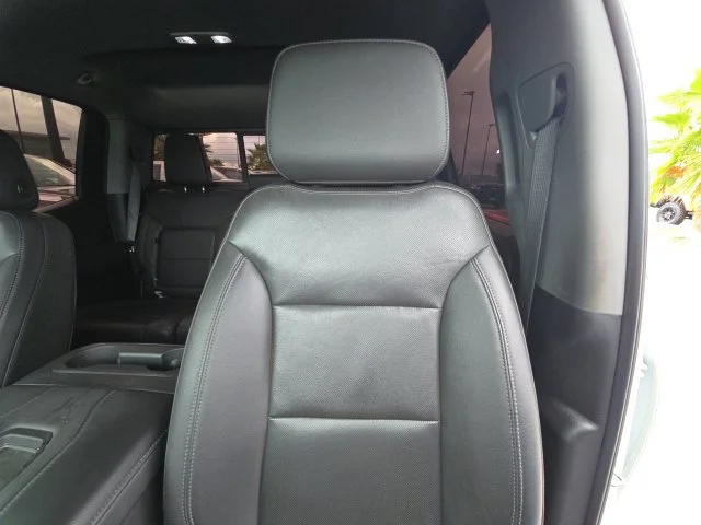 Used 2021 White GMC SLT image 19
