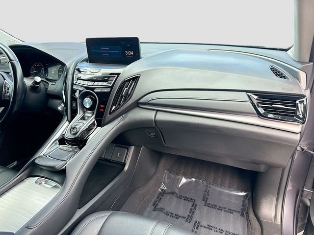 Used 2020  Acura Base image 28