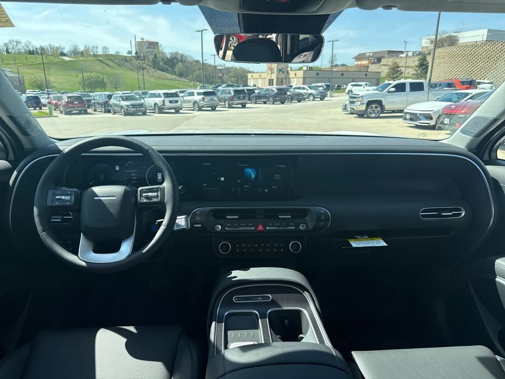 2026 Hyundai Palisade Limited - Photo 12