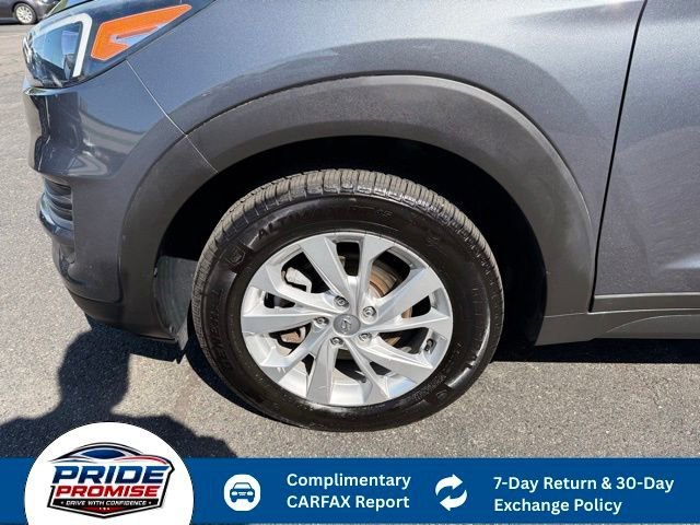 Used 2019 Gray Hyundai SE image 13