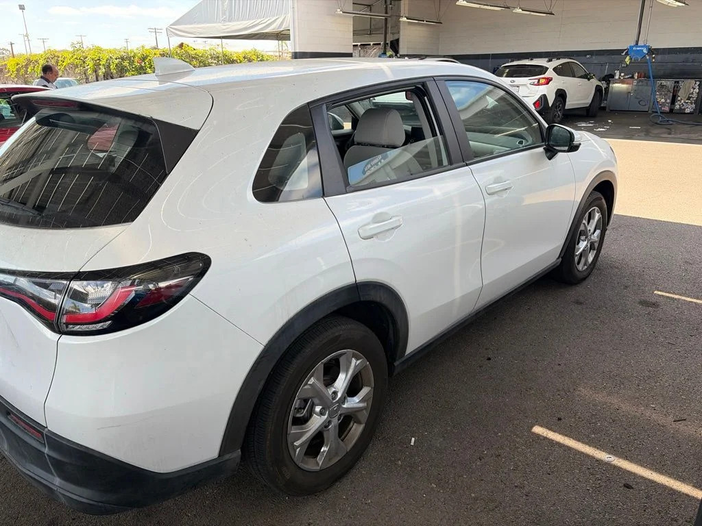 Used 2024  Honda LX image 25