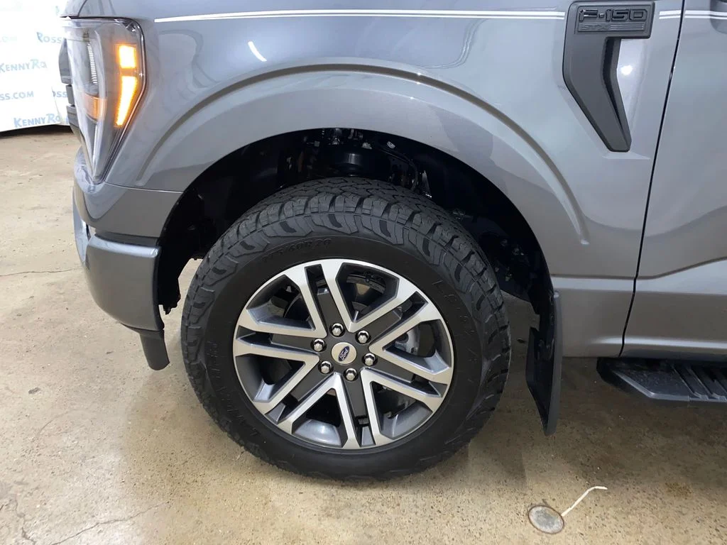 Used 2023 Gray Ford XL image 15