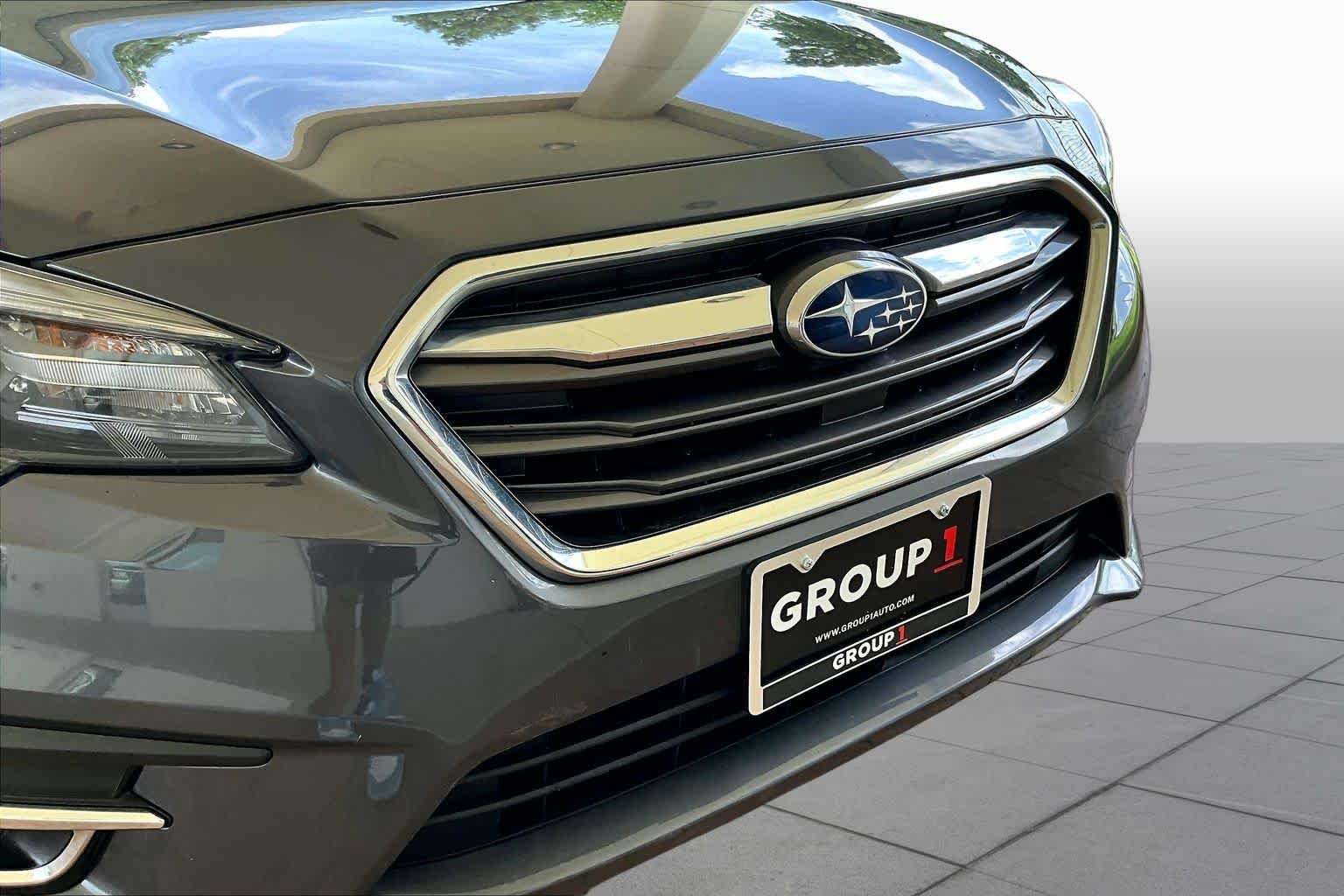 Used 2019 Magnetite Gray Metallic Subaru Limited image 27