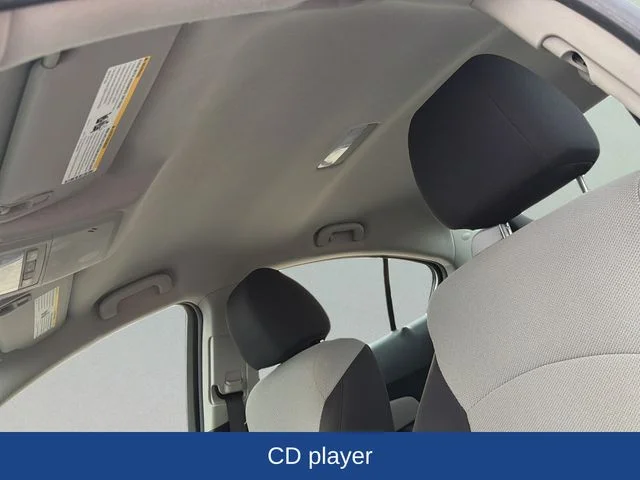 Used 2014 White Chevrolet LS image 12