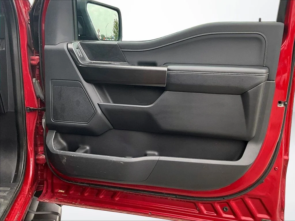 Used 2021 Red Ford Lariat image 25