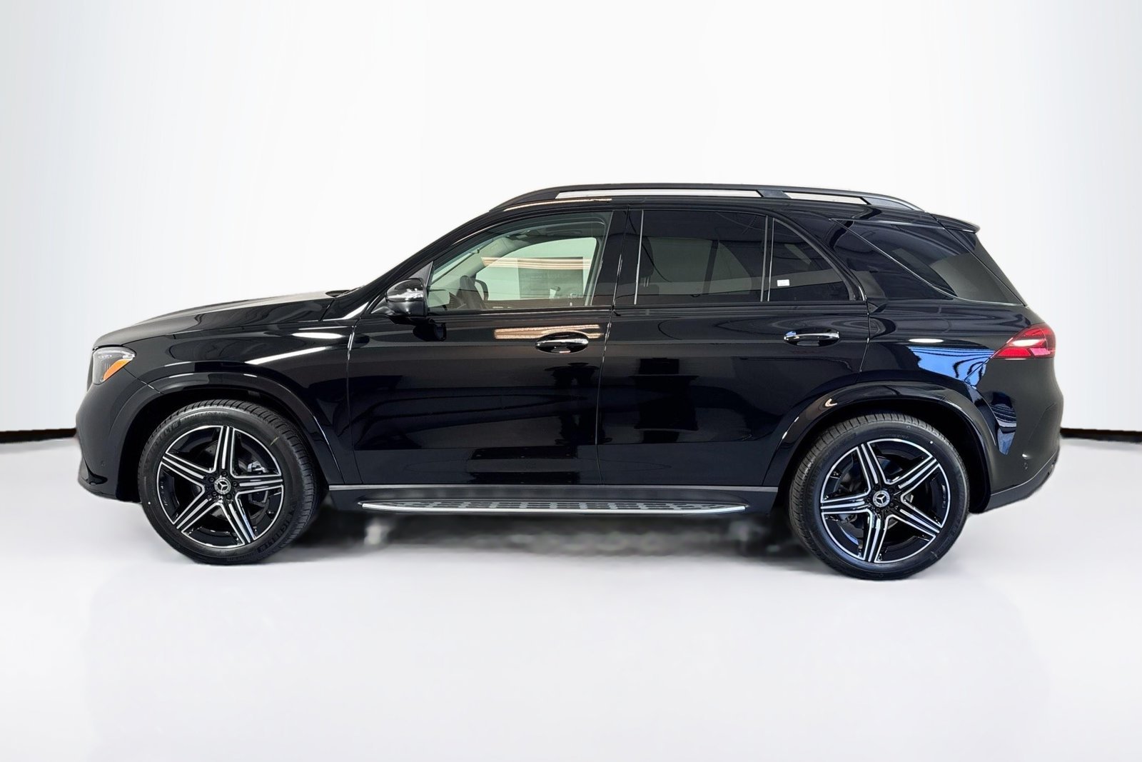 New 2026 Black Mercedes-Benz GLE 450 image 8