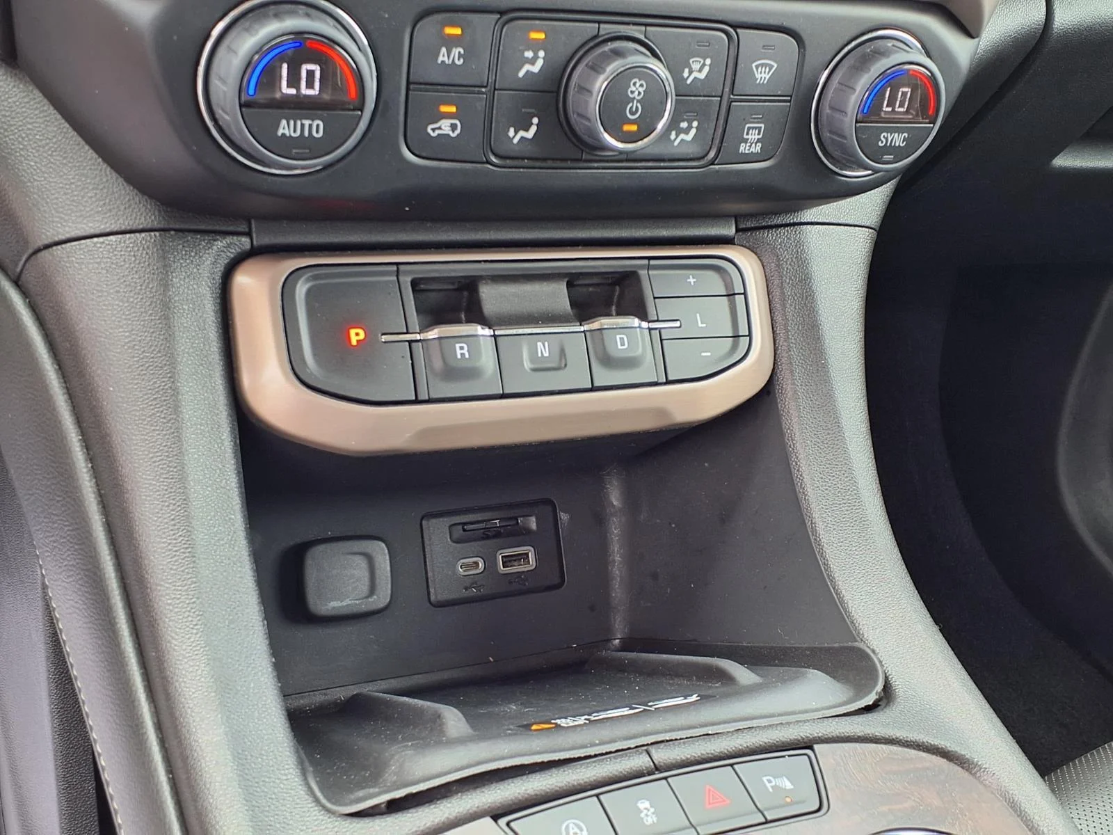 Used 2023 Volcanic Red Tintcoat GMC Denali image 5
