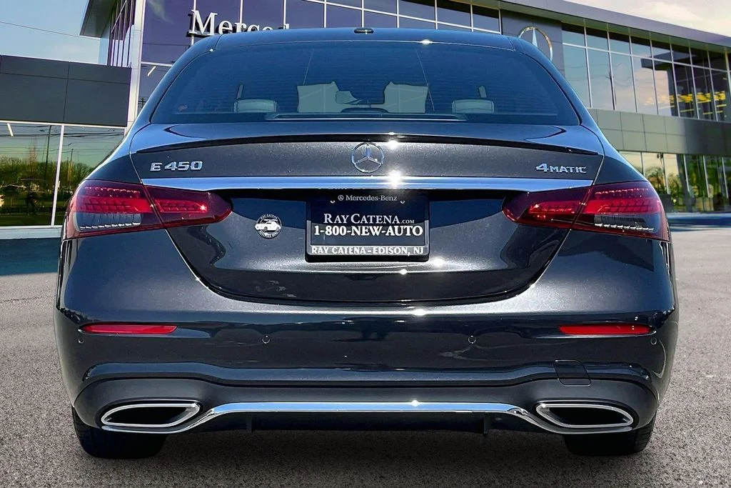 Certified Used 2023 Gray Mercedes-Benz E 450 image 4