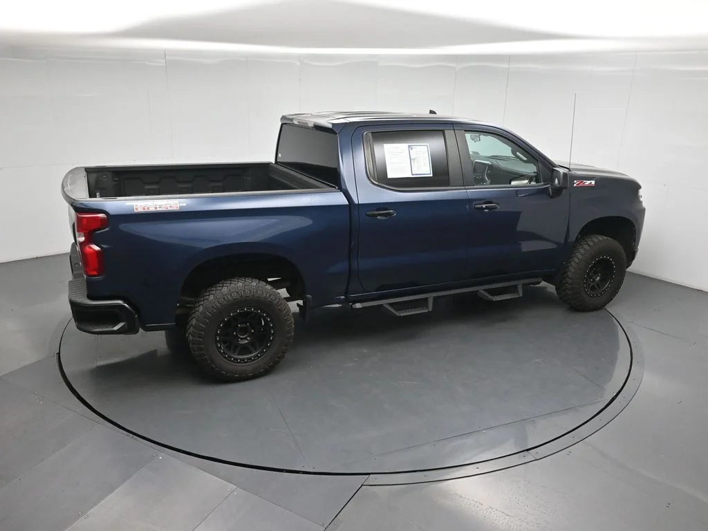 Used 2020 Blue Chevrolet LT Trail Boss image 40