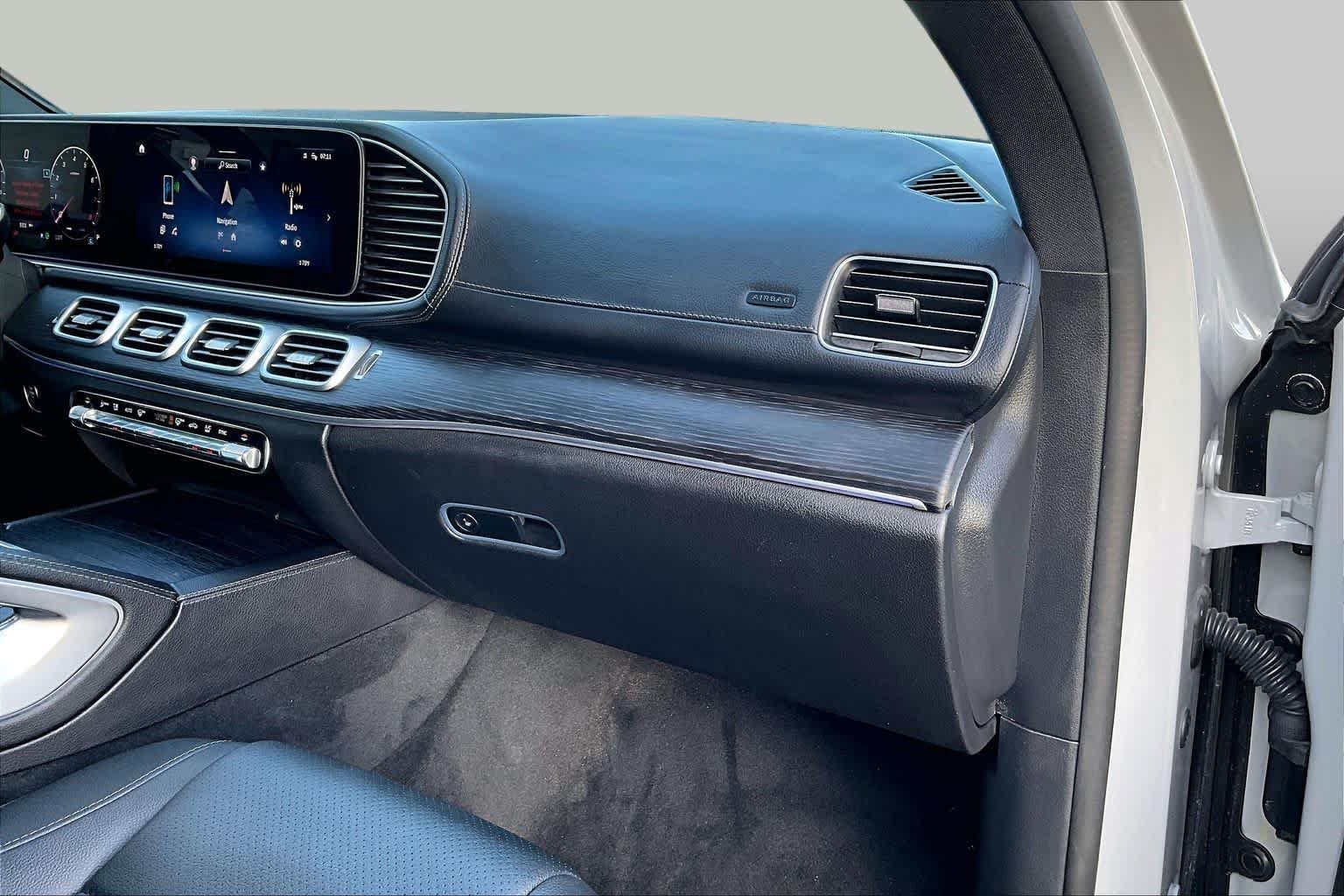 Used 2025 MANUFAKTUR Alpine Grey Mercedes-Benz GLE 450 image 17