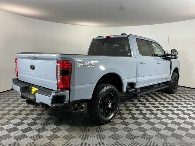 New 2026 Glacier Gray Metallic Tri-Coat Ford Lariat image 4