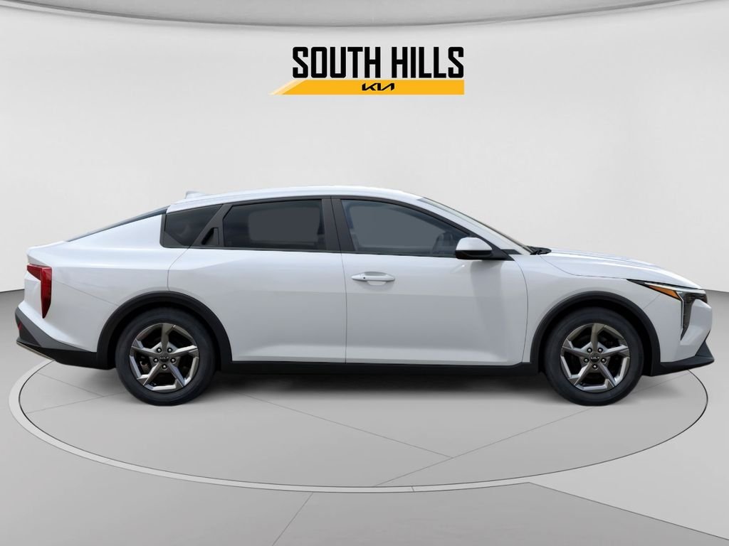 New 2026 White Kia LXS image 7