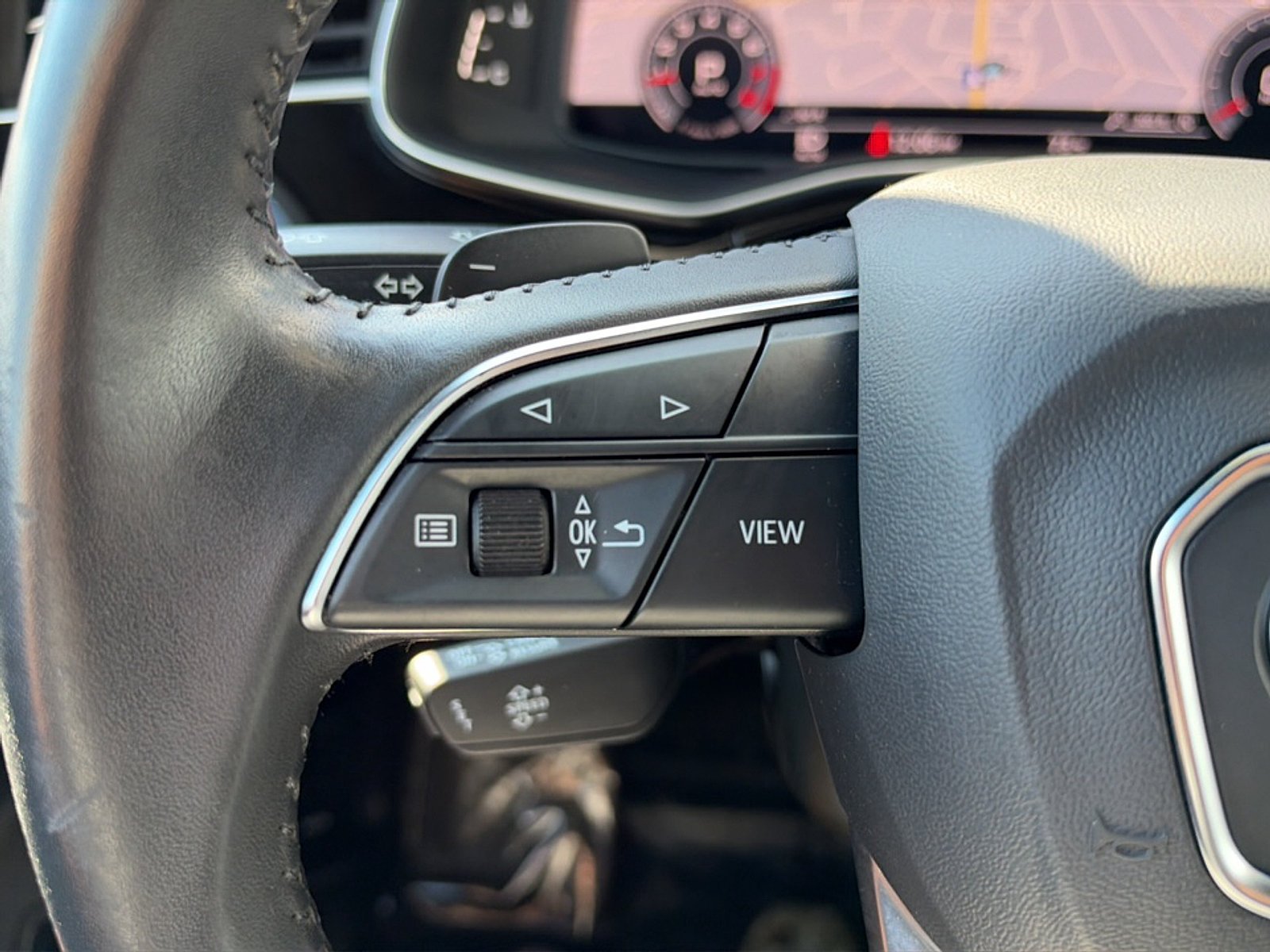 2020 Audi Q7 Premium Plus - Photo 38