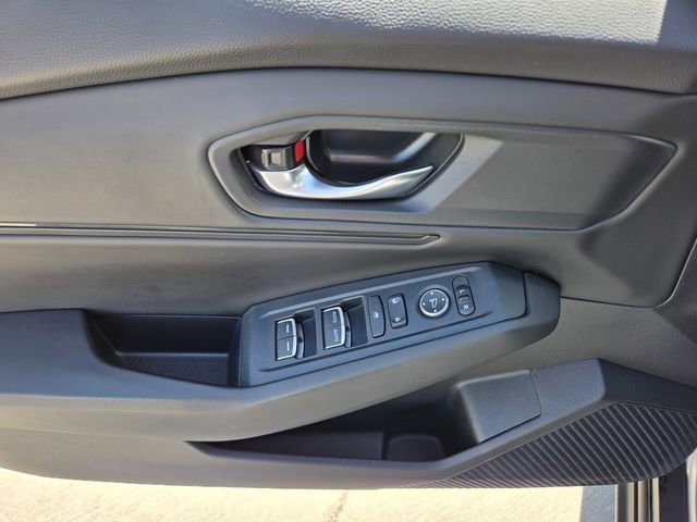 2025 Honda Accord SE - Photo 15