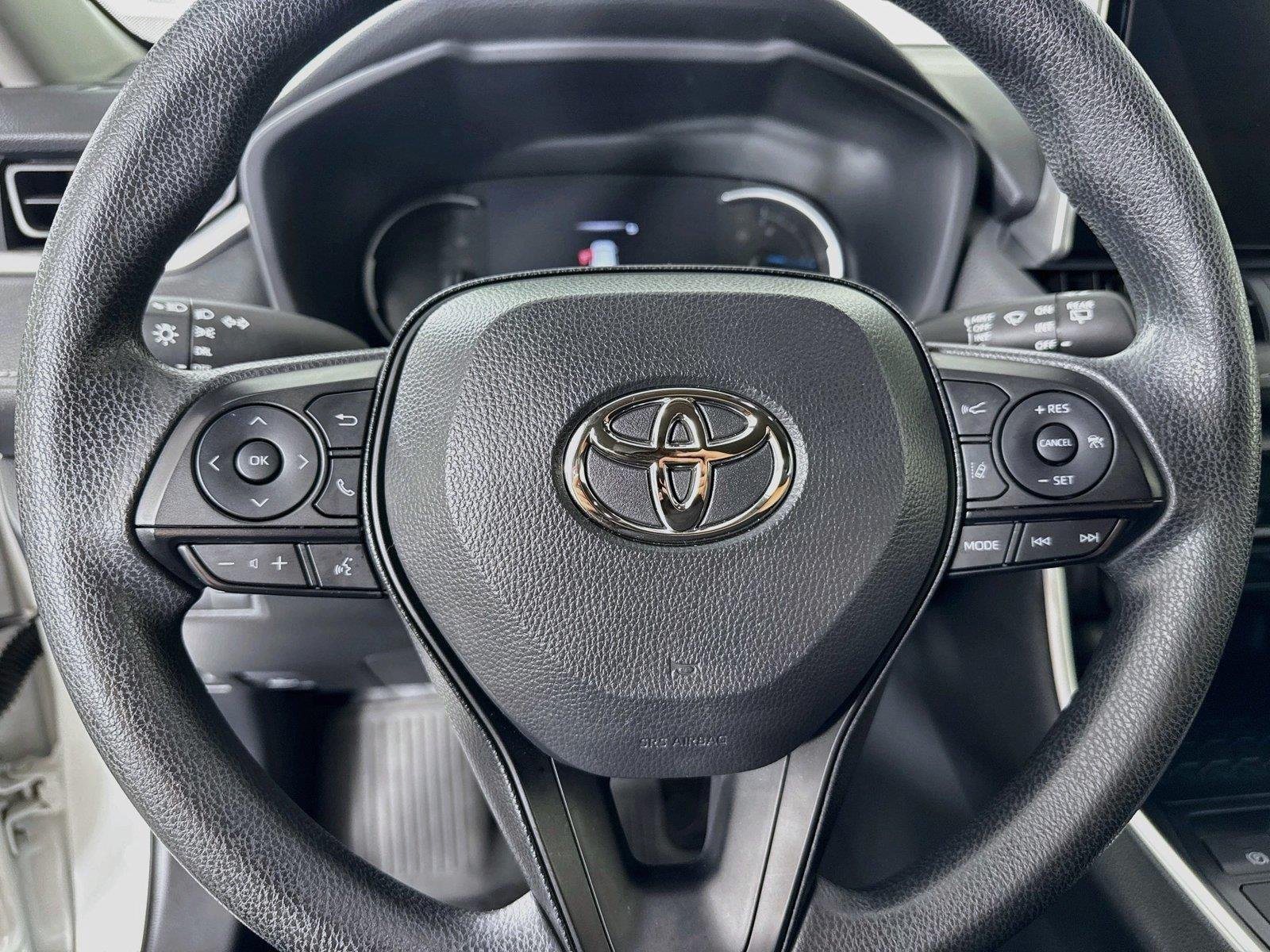 Certified Used 2025 Ice Cap Toyota Hybrid LE image 27