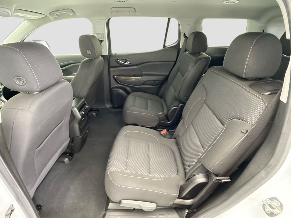 Used 2023 Summit White GMC SLE image 19