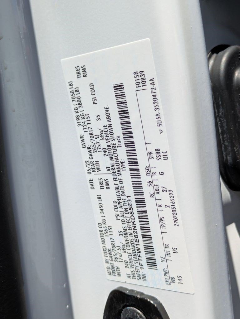 Used 2022 Oxford White Ford XLT image 32