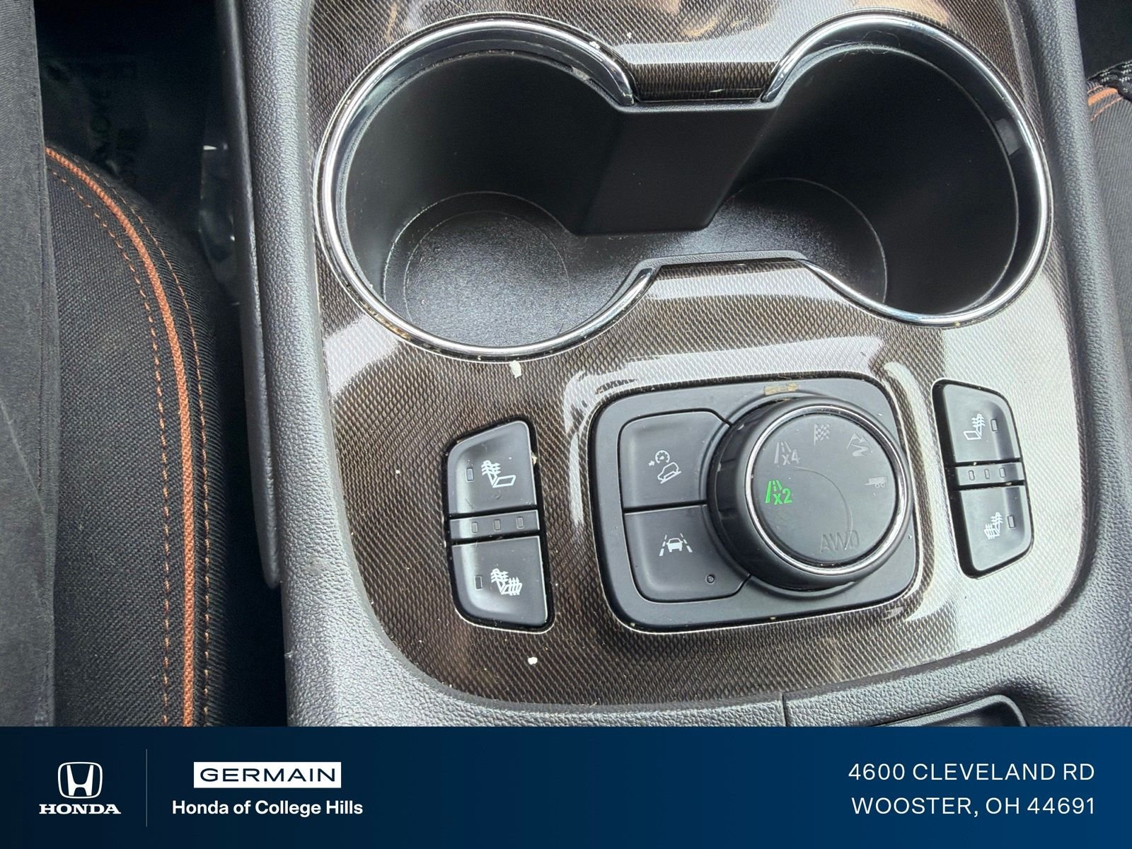 2023 GMC Acadia AT4 - Photo 24