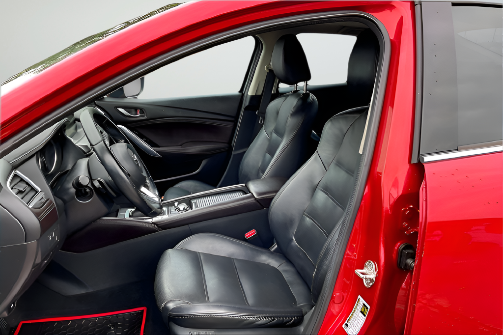 Used 2017 Red Mazda Grand Touring image 17
