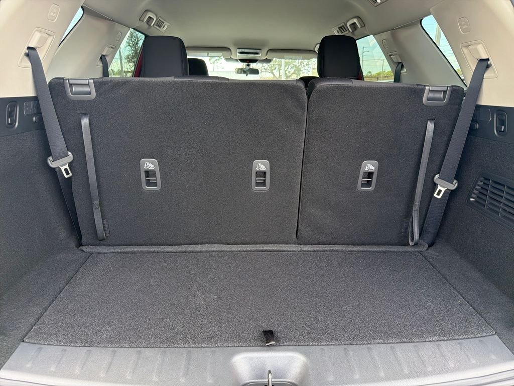 New 2026 Nissan Pathfinder SV 4D Sport Utility