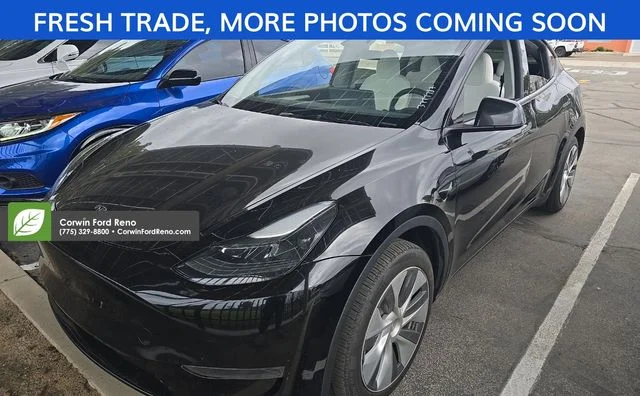 Used 2024 Black Tesla Long Range image 3