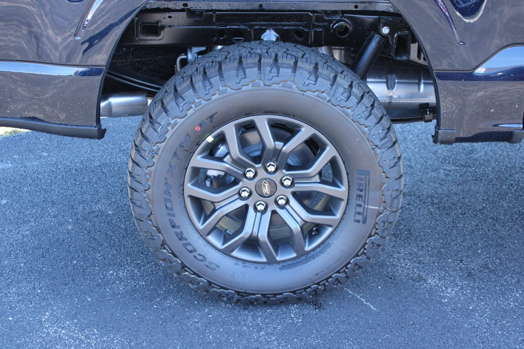 New 2026 Antimatter Blue Metallic Ford Tremor® image 20