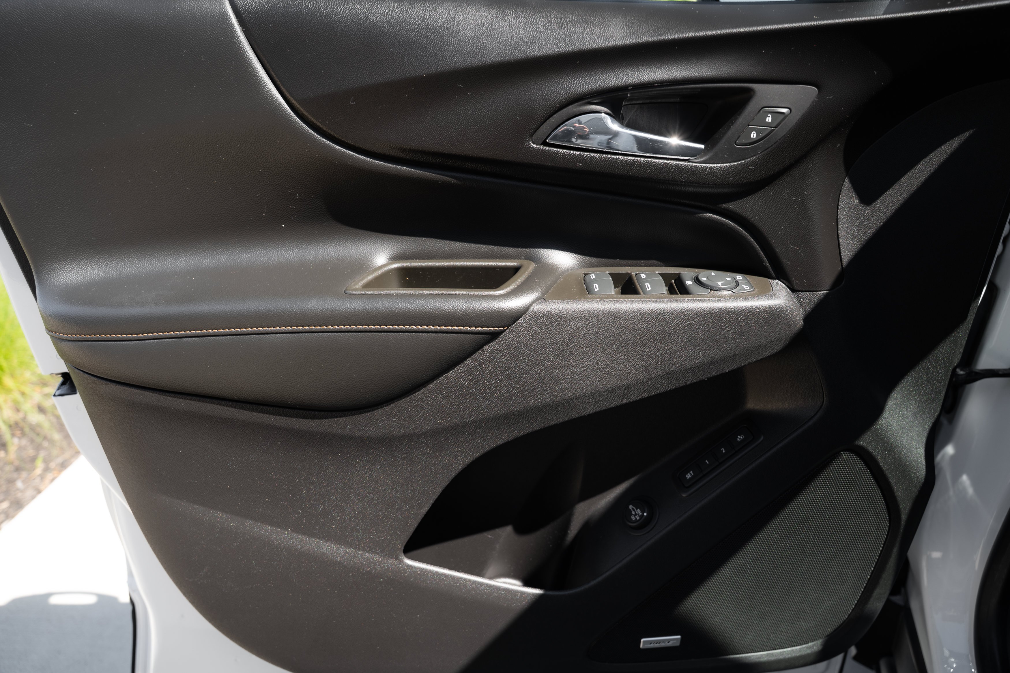 Used 2020 Summit White Chevrolet Premier image 18