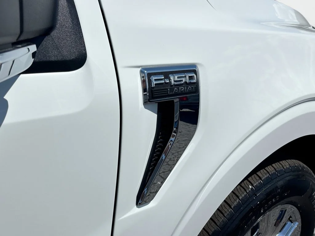 New 2026 Oxford White Ford Lariat® image 12