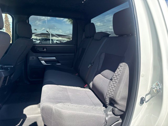 2025 Toyota Tundra SR5 - Photo 10
