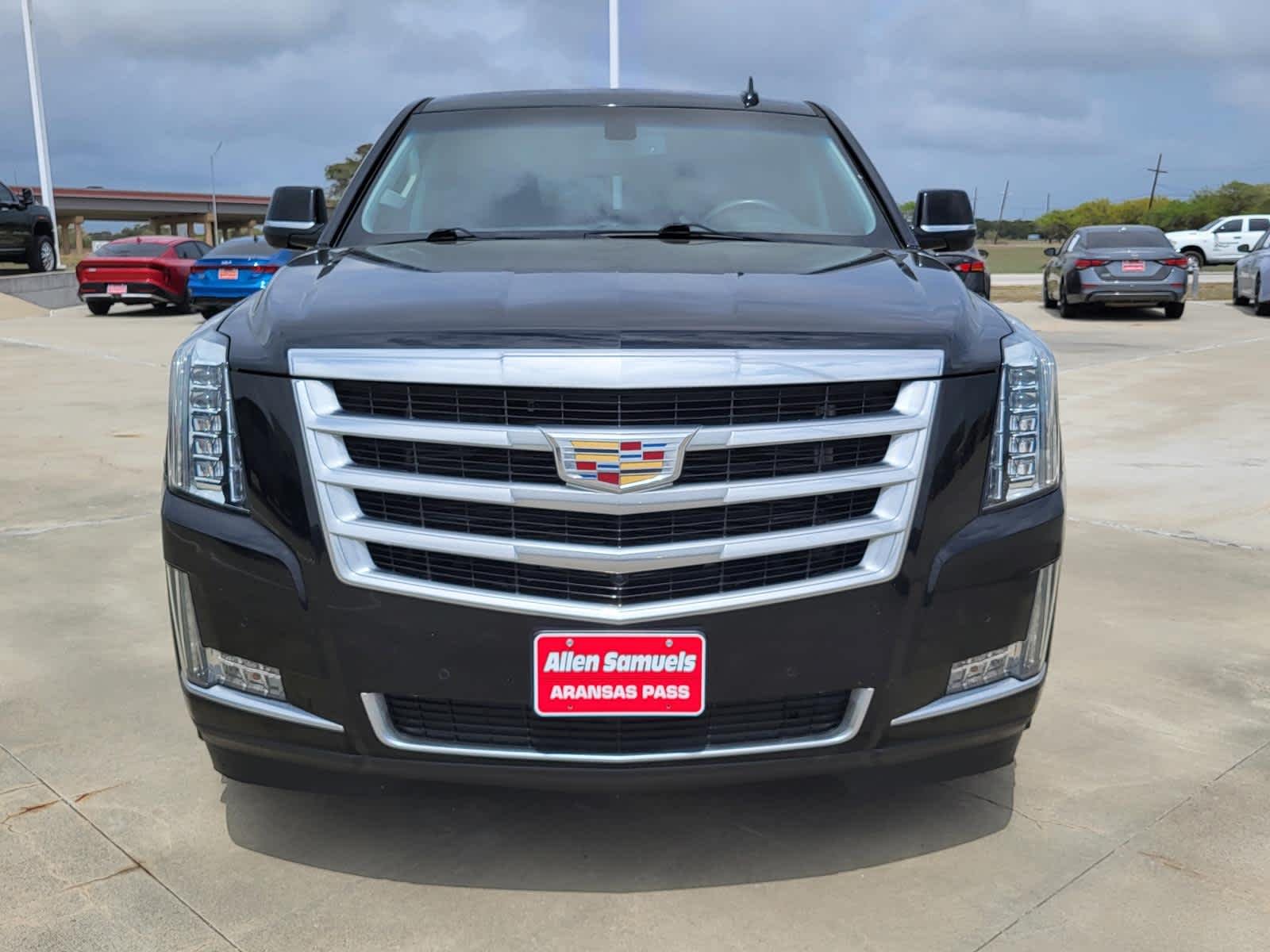 Used 2018 Black Raven Cadillac  image 8