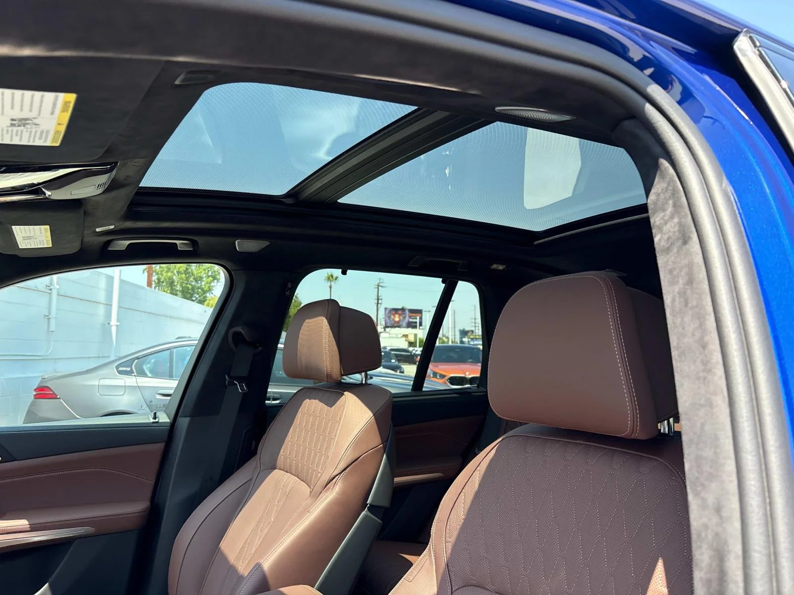 2025 BMW X5 M60i - Photo 18