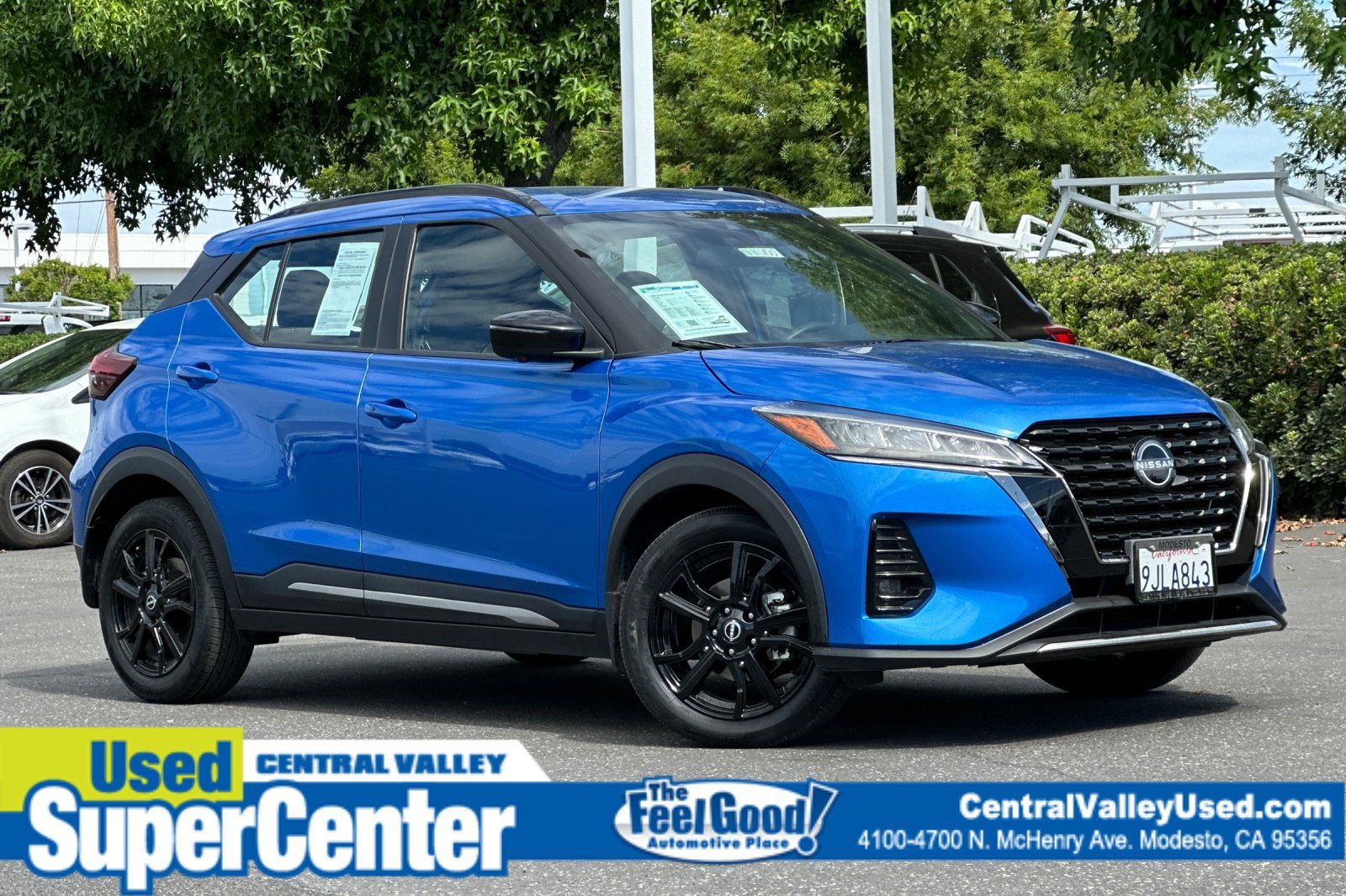 Certified Used 2023 Electric Blue Metallic Nissan SR image 1
