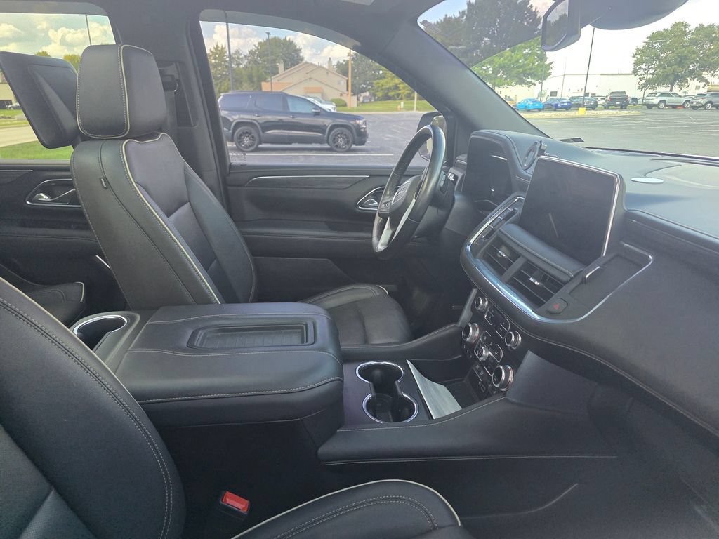 Used 2023 SUMMIT WHITE GMC SLT image 5