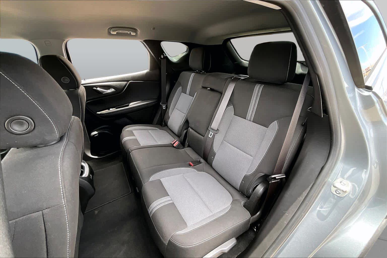 Used 2025 Sterling Gray Metallic Chevrolet LT image 19