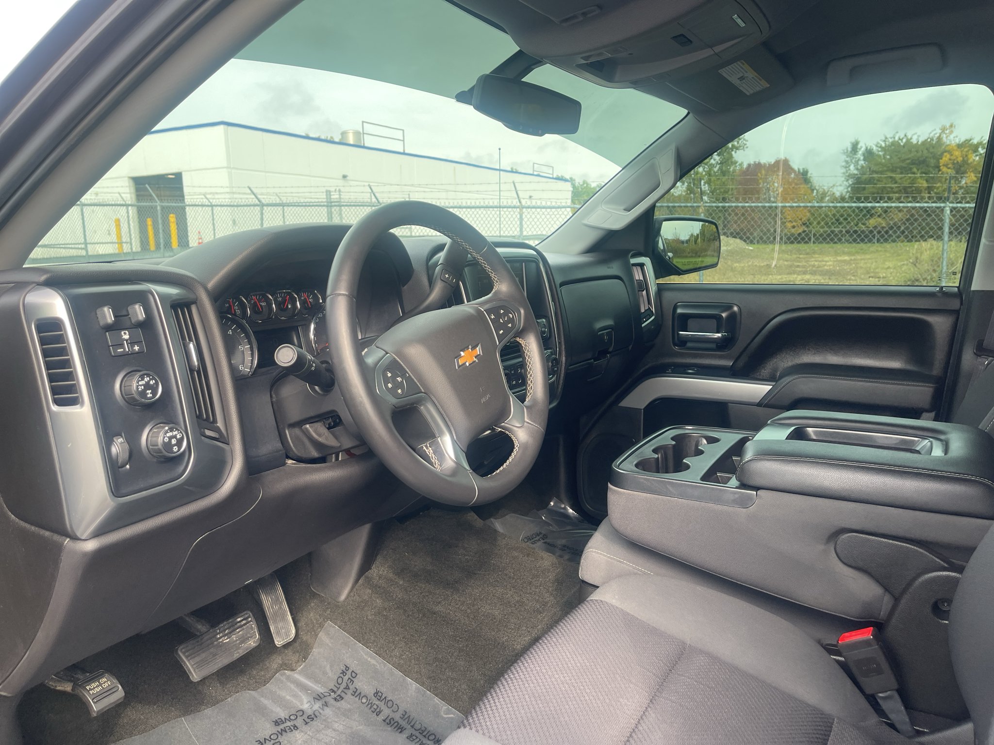 Used 2014 TUNGSTEN METALLIC Chevrolet LT image 11