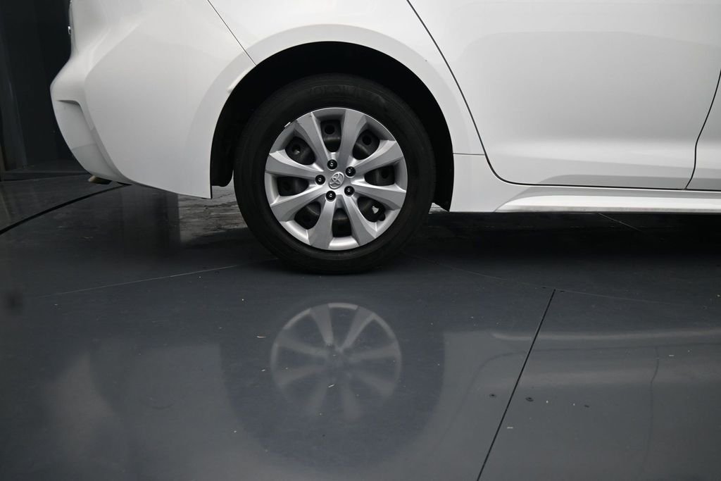 Used 2024 White Toyota LE image 10