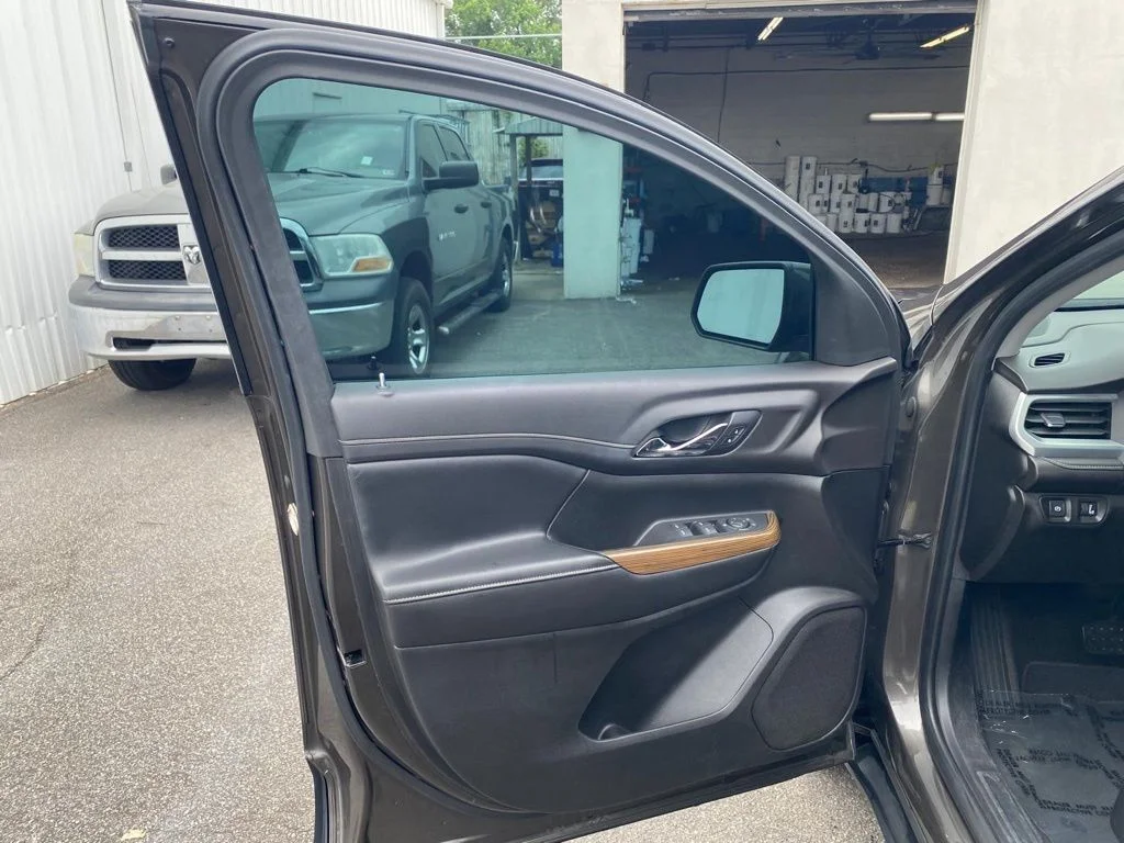 Used 2019 Gray GMC SLE-1 image 11