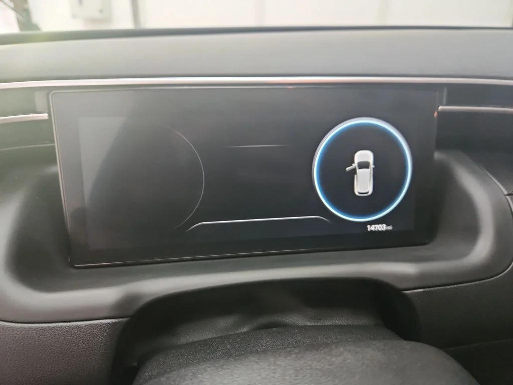 Used 2024 Silver Hyundai SEL image 19