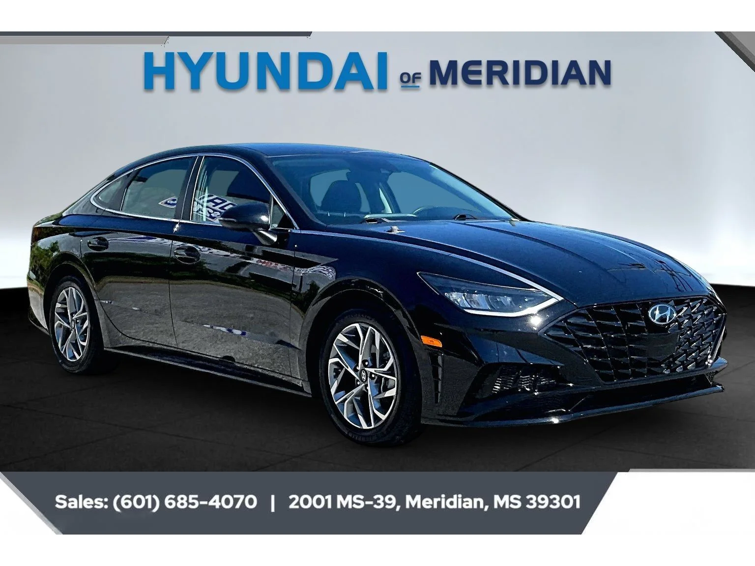 Used 2023 Onyx Black Hyundai SEL image 1